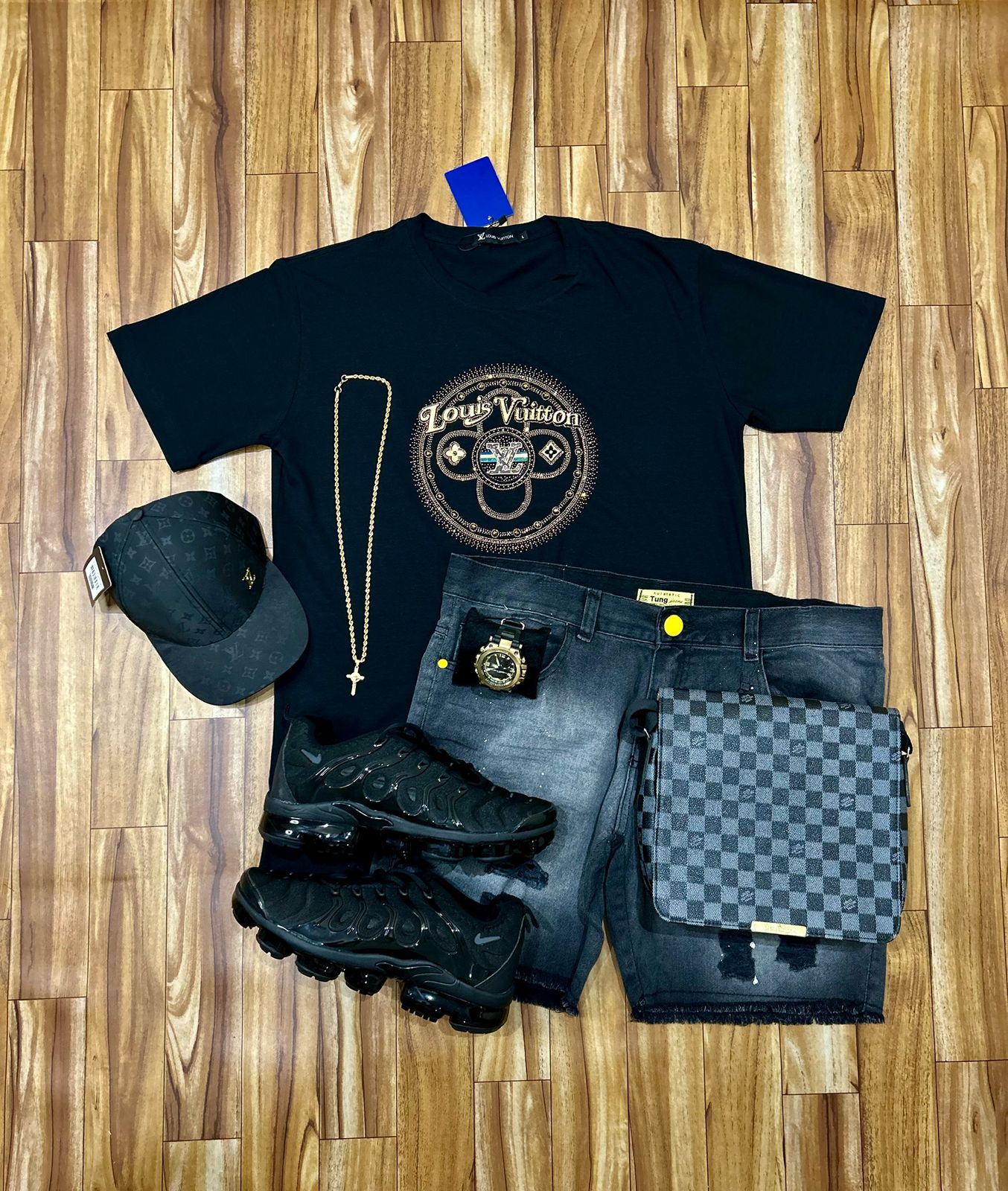 Kit Louis Vuitton + Bermuda Jeans